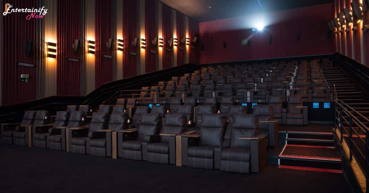 How Many Seats In Movie Theater
